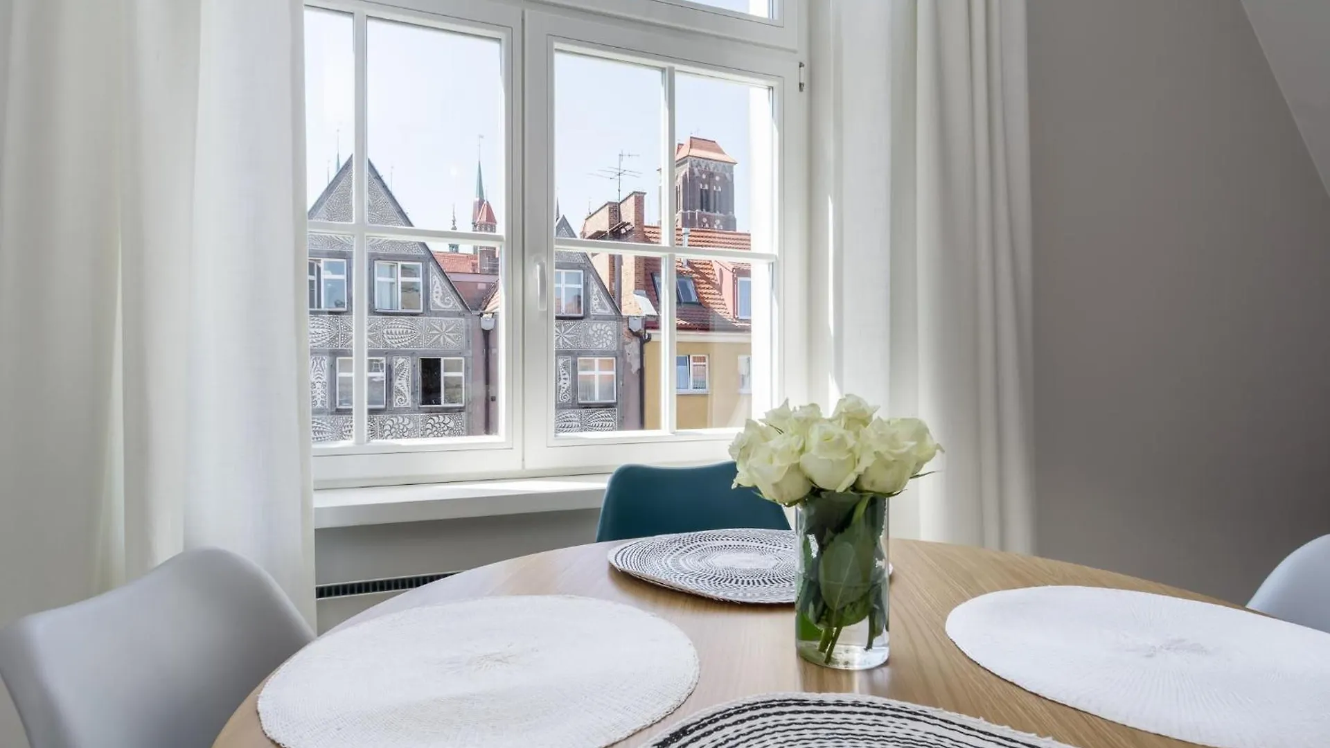 Elite Apartments Kamienice Old Town Poland